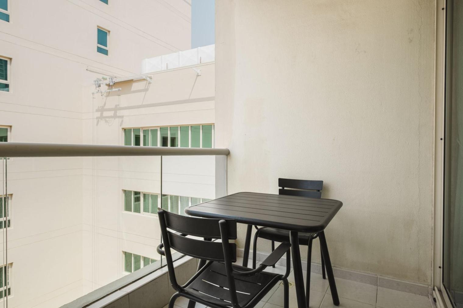 Blueground Greens City View Furnished Dxb-1533 * Dubai